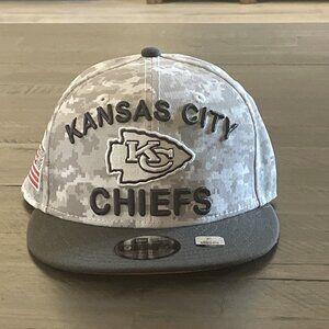 New Era SnapBack  Kansas City Chiefs Salute To Service NFL Youth Size NFL